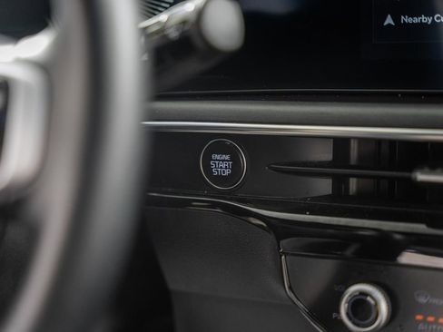 Used 2025 Kia K5 GT-Line w/ GT-Line Premium Package image 26