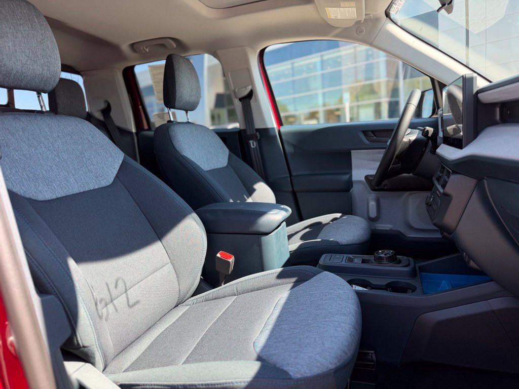 New 2026 Ford Maverick XLT w/ XLT Luxury Package FWD image 10