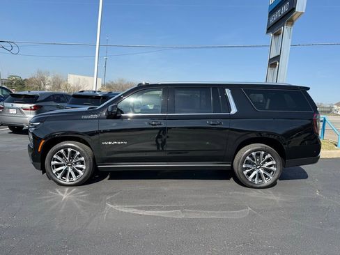 New 2026 Chevrolet Suburban High Country AWD/4WD image 6