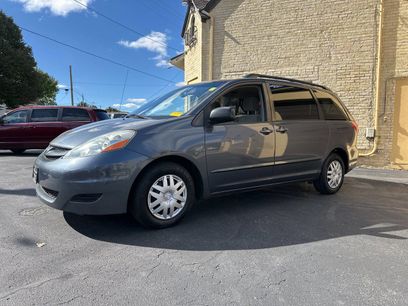 Used 2007 Toyota Sienna LE