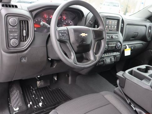 New 2026 Chevrolet Silverado 2500 Custom w/ Custom Convenience Package image 5