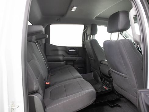 Used 2021 Chevrolet Silverado 1500 LT AWD/4WD image 12