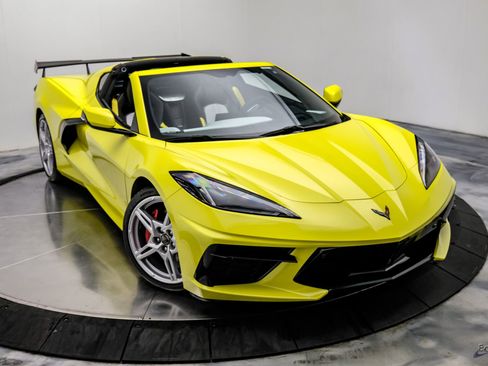 Used 2021 Chevrolet Corvette Stingray Premium Cpe w/ 3LT RWD image 32