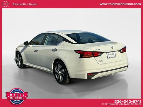 Used 2021 Nissan Altima 2.5 S image 4