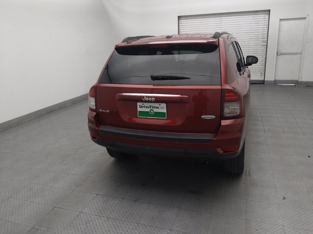 Used 2017 Jeep Compass Latitude AWD/4WD image 7