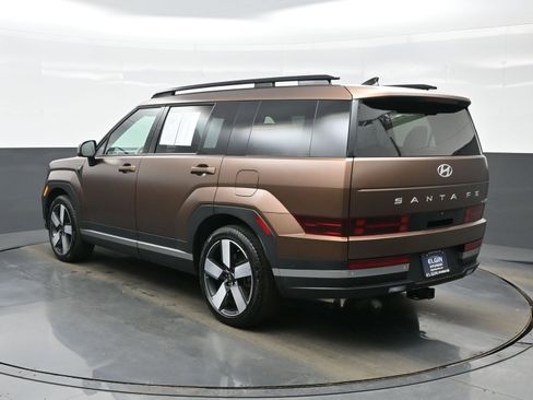 Used 2024 Hyundai Santa Fe Limited image 4