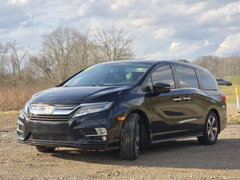 Used 2018 Honda Odyssey Touring image 10