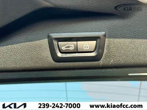 Used 2022 BMW X5 M50i w/ Executive Package image 13