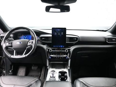 Used 2021 Ford Explorer ST w/ Equipment Group 401A AWD/4WD image 27