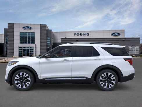 New 2026 Ford Explorer Platinum w/ LUX Leather Package image 3