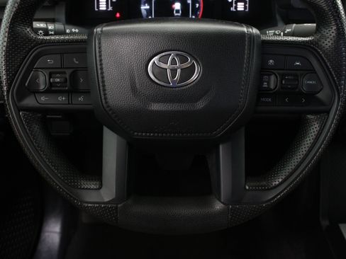 Used 2024 Toyota Tacoma SR5 AWD/4WD image 24
