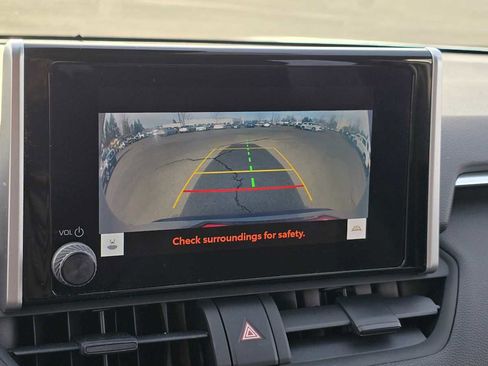 Certified 2023 Toyota RAV4 LE image 30