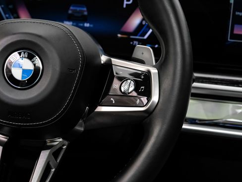 Used 2023 BMW 740i RWD image 22