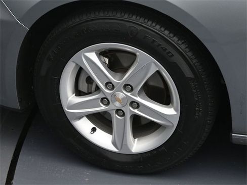 Used 2024 Chevrolet Malibu LT image 7