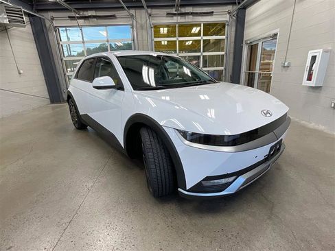 Used 2024 Hyundai Ioniq 5 SEL RWD image 7