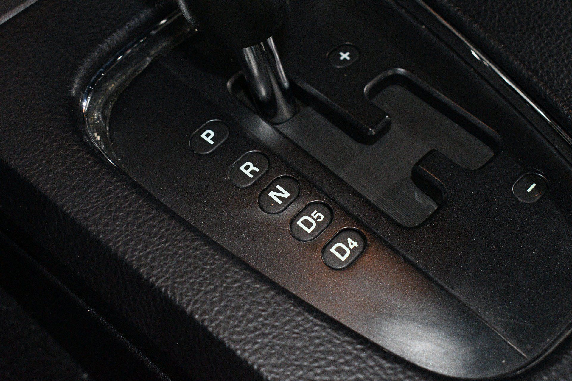 Used 2003 Ford Thunderbird RWD image 40