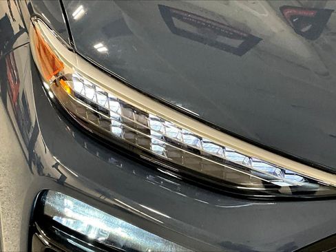 New 2027 Audi SQ6 e-tron Premium Plus AWD/4WD image 13