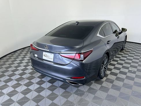 Used 2023 Lexus ES 350 w/ Premium Package image 3