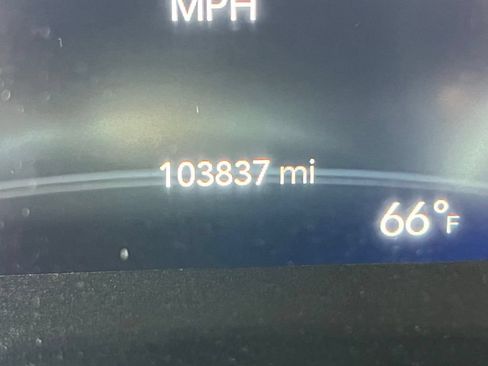 Used 2018 Chrysler Pacifica Touring-L Plus FWD image 48