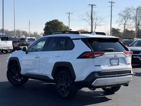 Used 2023 Toyota RAV4 Adventure image 6