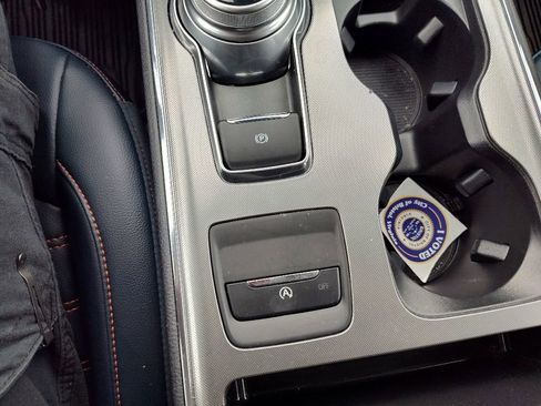 Used 2023 Ford Edge SEL w/ Sport Appearance Package image 23