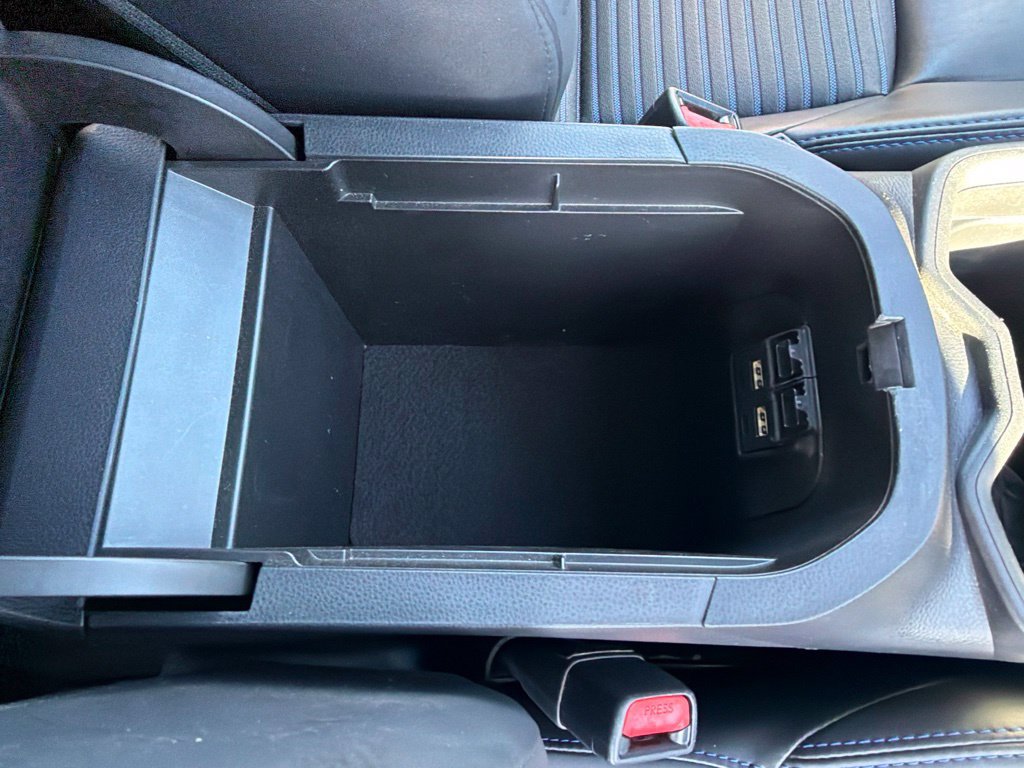 Used 2019 Toyota RAV4 XSE w/ XSE Weather Package AWD/4WD image 47