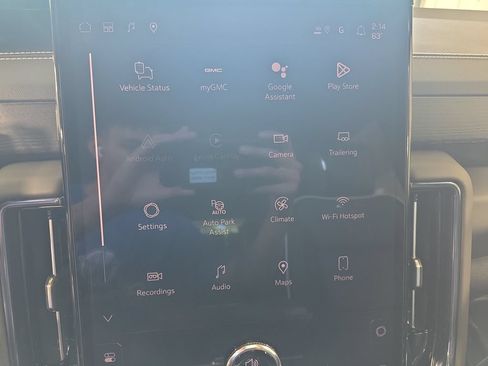 New 2026 GMC Yukon XL AT4 Ultimate AWD/4WD image 24
