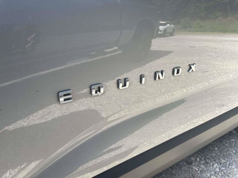 Used 2025 Chevrolet Equinox LT w/ Convenience Package II FWD image 6