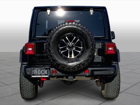 Certified 2025 Jeep Wrangler Unlimited Rubicon image 4