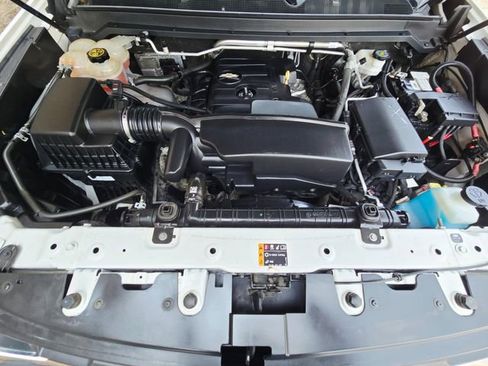 Used 2020 Chevrolet Colorado LT w/ Safety Package image 34