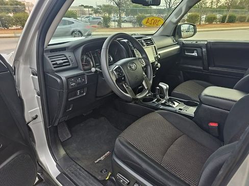 Used 2024 Toyota 4Runner TRD Off-Road image 16