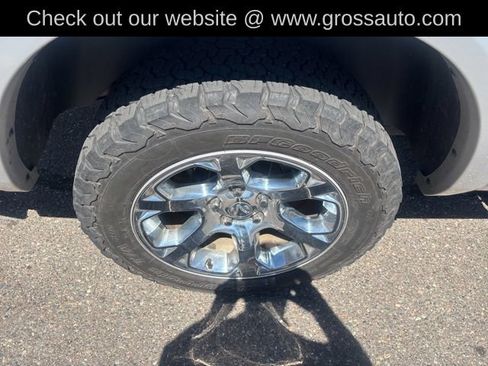 Used 2018 RAM 1500 Laramie w/ Convenience Group AWD/4WD image 28