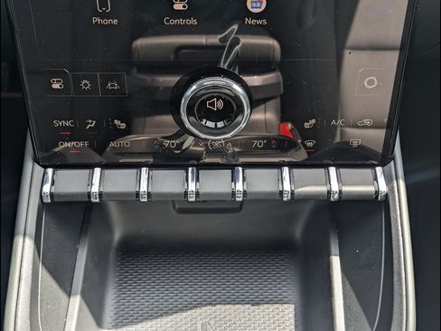 New 2026 GMC Terrain AT4 AWD/4WD image 25