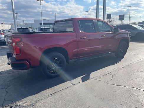 Used 2022 Chevrolet Silverado 1500 RST w/ LPO, Blackout Package image 2