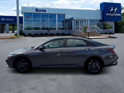 New 2026 Hyundai Elantra Sport FWD image 3