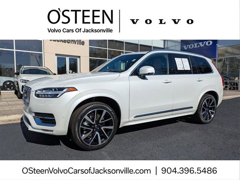 Certified 2024 Volvo XC90 B6 Ultimate w/ Lounge Package image 1