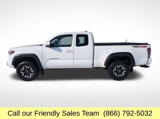 Used 2021 Toyota Tacoma TRD Off-Road w/ Technology Package video 2