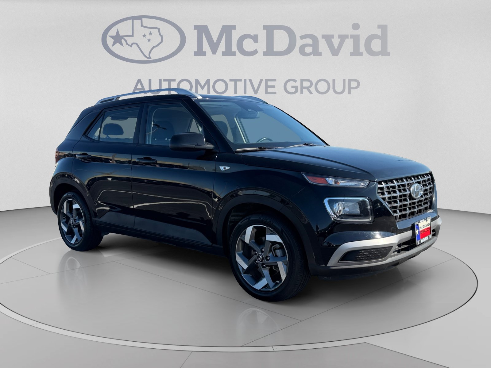 Used 2025 Hyundai Venue SEL FWD image 8