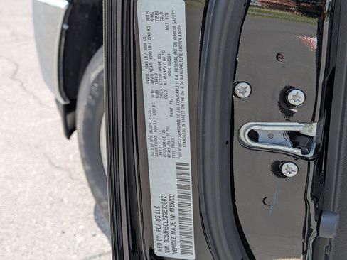 New 2025 RAM 2500 Tradesman image 30