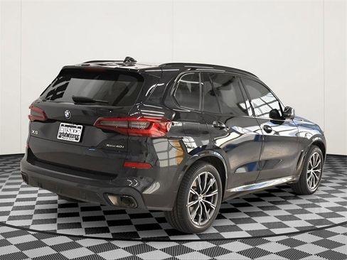 Used 2023 BMW X5 xDrive40i w/ M Sport Package image 4