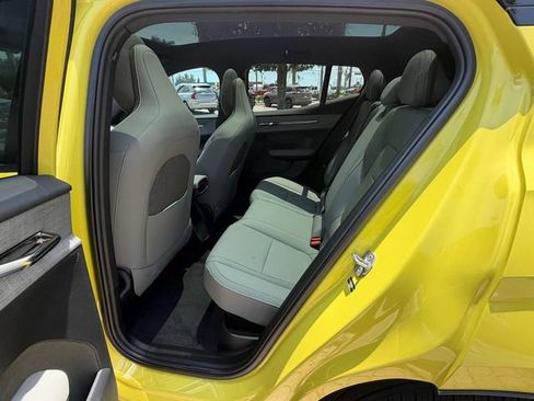 Certified 2025 Volvo EX30 Plus AWD/4WD image 14