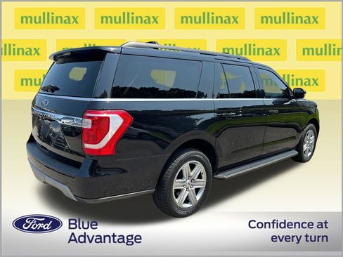 Used 2019 Ford Expedition Max XLT w/ Equipment Group 202A RWD image 2