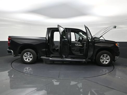 Used 2023 Chevrolet Silverado 1500 LT RWD image 29