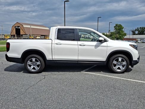 Certified 2025 Honda Ridgeline RTL image 7
