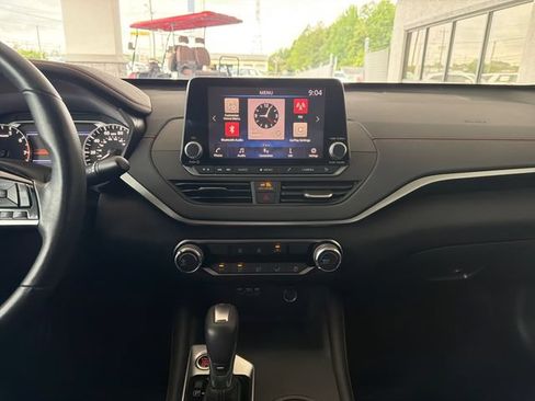 Used 2020 Nissan Altima 2.5 SR FWD image 17