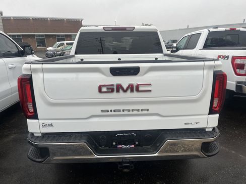 Used 2025 GMC Sierra 1500 SLT image 10