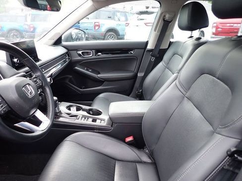 Used 2023 Honda Civic Touring image 11