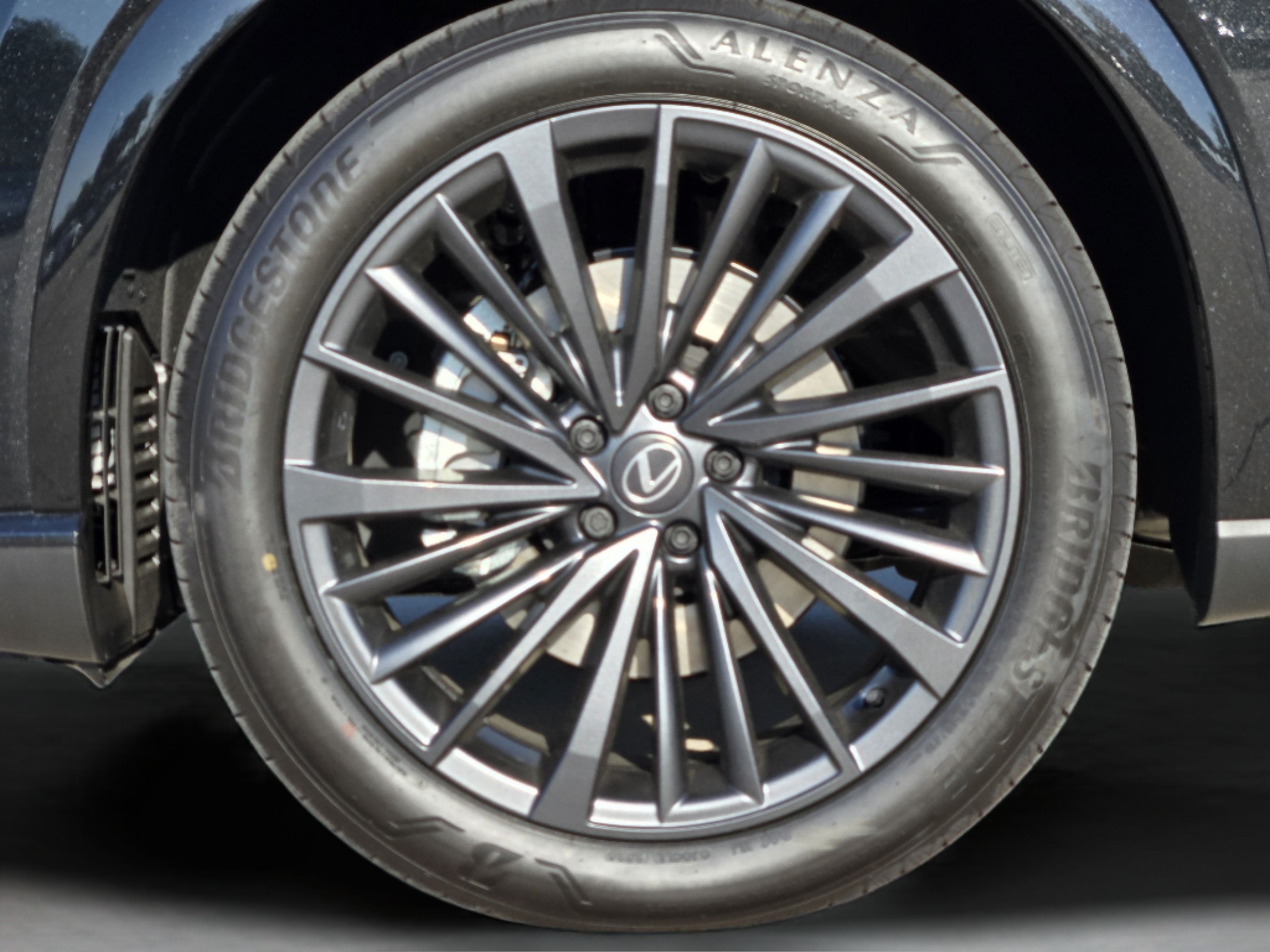 New 2026 Lexus RX 450h AWD w/ Convenience Package image 22