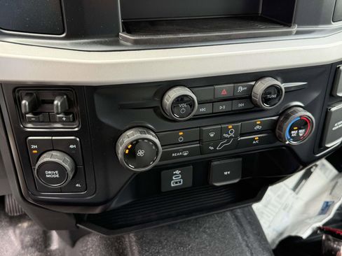 New 2025 Ford F450 XL image 15