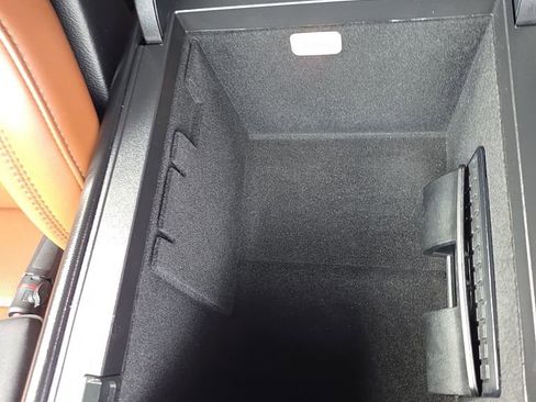 Used 2023 Lincoln Aviator Reserve w/ Equipment Group 201A image 34